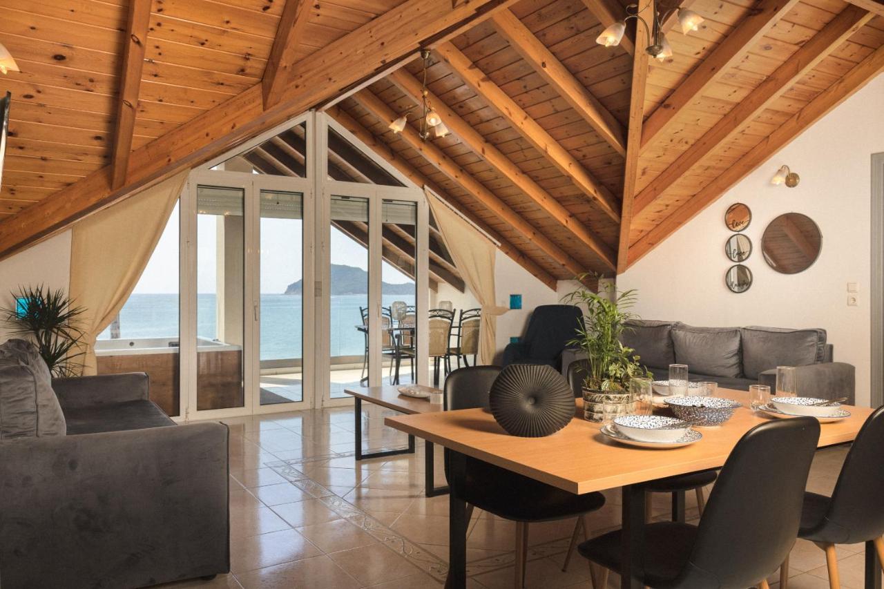 George Beachfront Apartments Lithakia  외부 사진